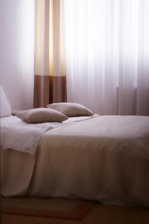 Garni Hamburg Hotel 2*